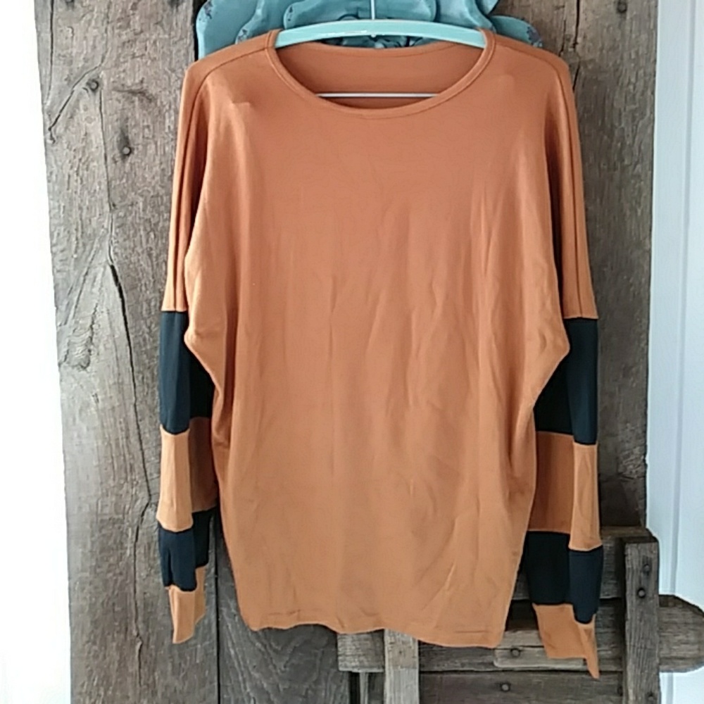 Shirt.                       NWOT